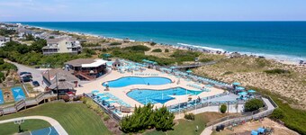 Dunewood: Hot Tub, Pool Access