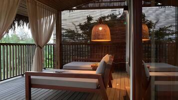 Club Suite, Balcony, Lake View | Balcony