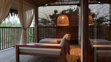 Club Suite, Balcony, Lake View | Pillowtop beds, minibar, in-room safe, individually decorated