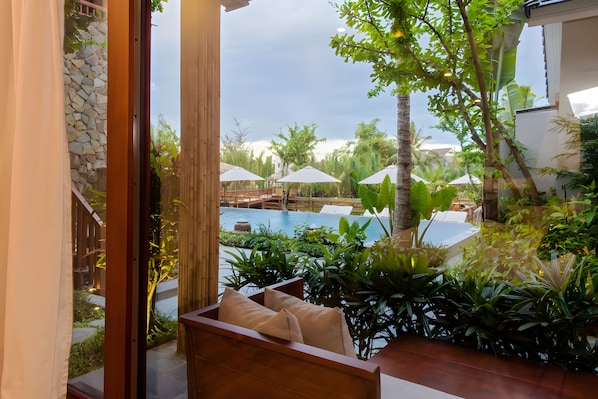 Suite Club, balcon, vue lac