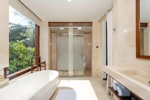 Grand Deluxe Room, Balcony | Bathroom - Hoi An Eco Lodge & Spa (Da Nang)
