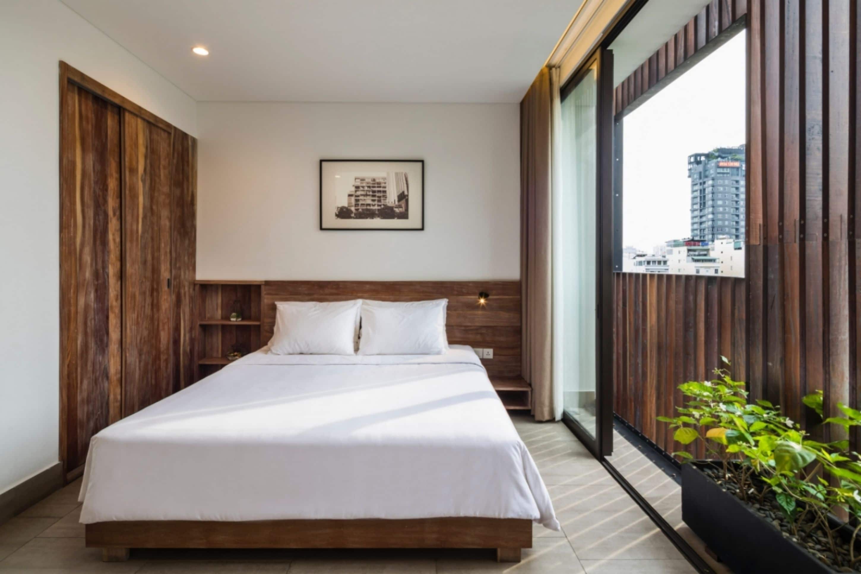 fine-arts balcony | room amenity