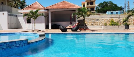 Outdoor pool, sun loungers