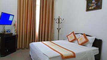 Habitació Deluxe, 1 dormitori, no fumadors, vistes al jardí | Minibar, caixa forta a l'habitació i habitacions insonoritzades