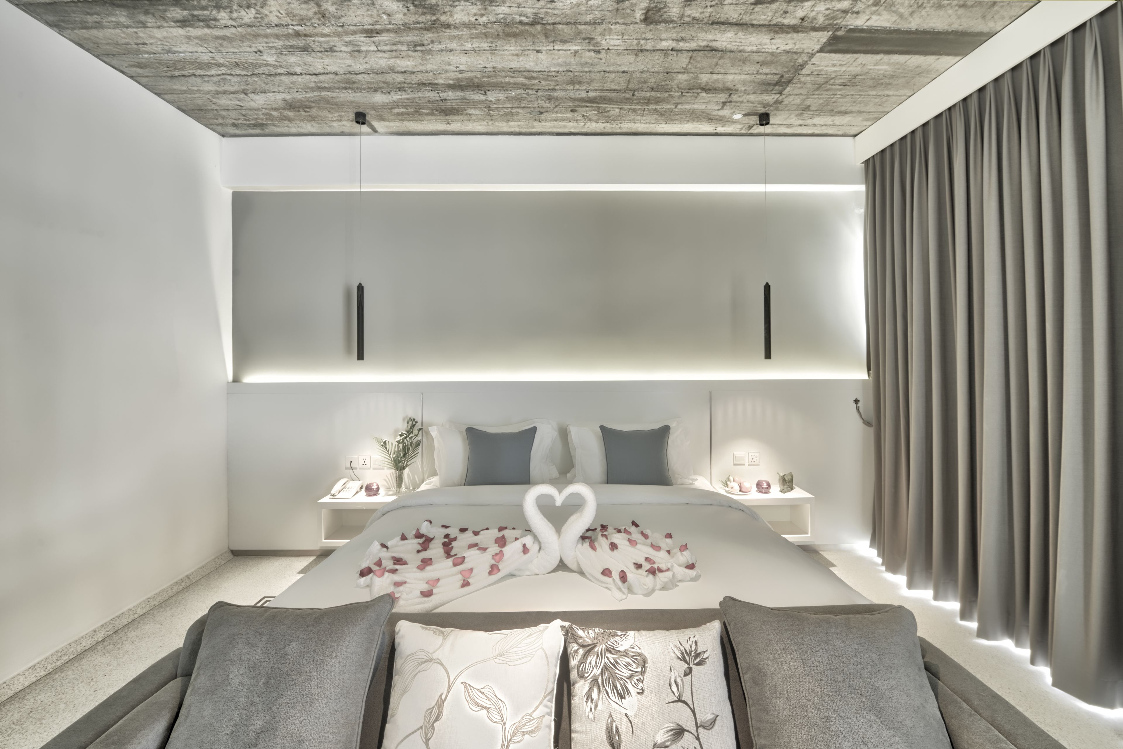 Minibar, in-room safe, desk, blackout curtains