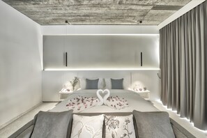 Minibar, két bảo mật tại phòng, bàn, màn/rèm cản sáng 