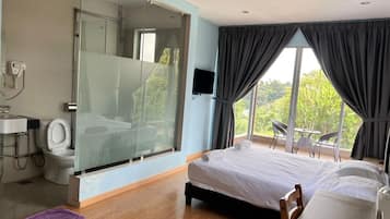 Kamar Double, balkon | 1 kamar tidur, setrika/meja setrika, dan Wi-Fi gratis