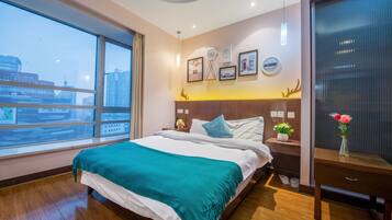 Desk, blackout curtains, free WiFi