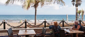 Las Adelfas MCI VillaGranCanaria