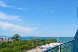 Deluxe Apartment, 1 Bedroom, Kitchenette, Ocean View | Balcony view - Acqua (Pattaya)