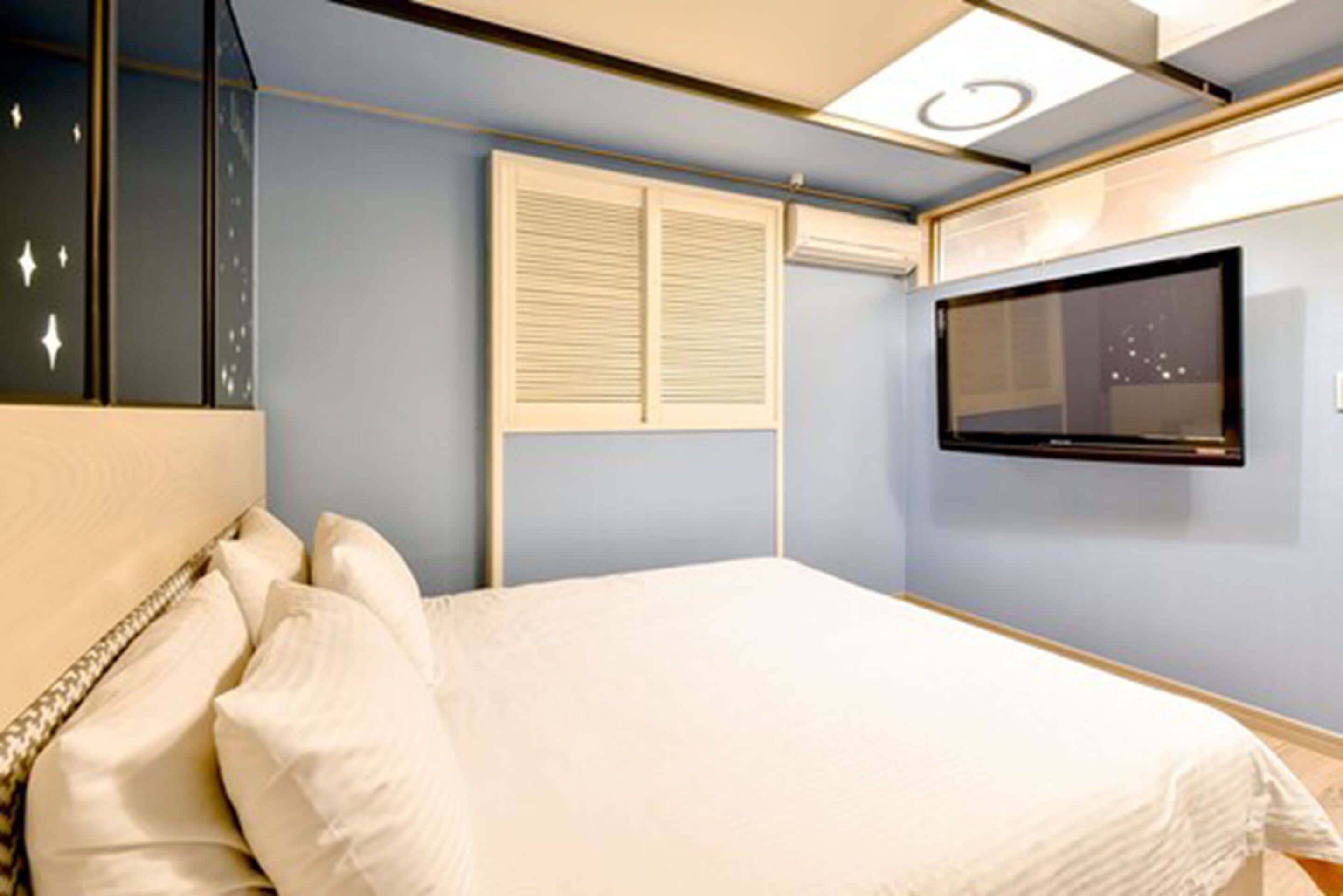 standard room | view from room