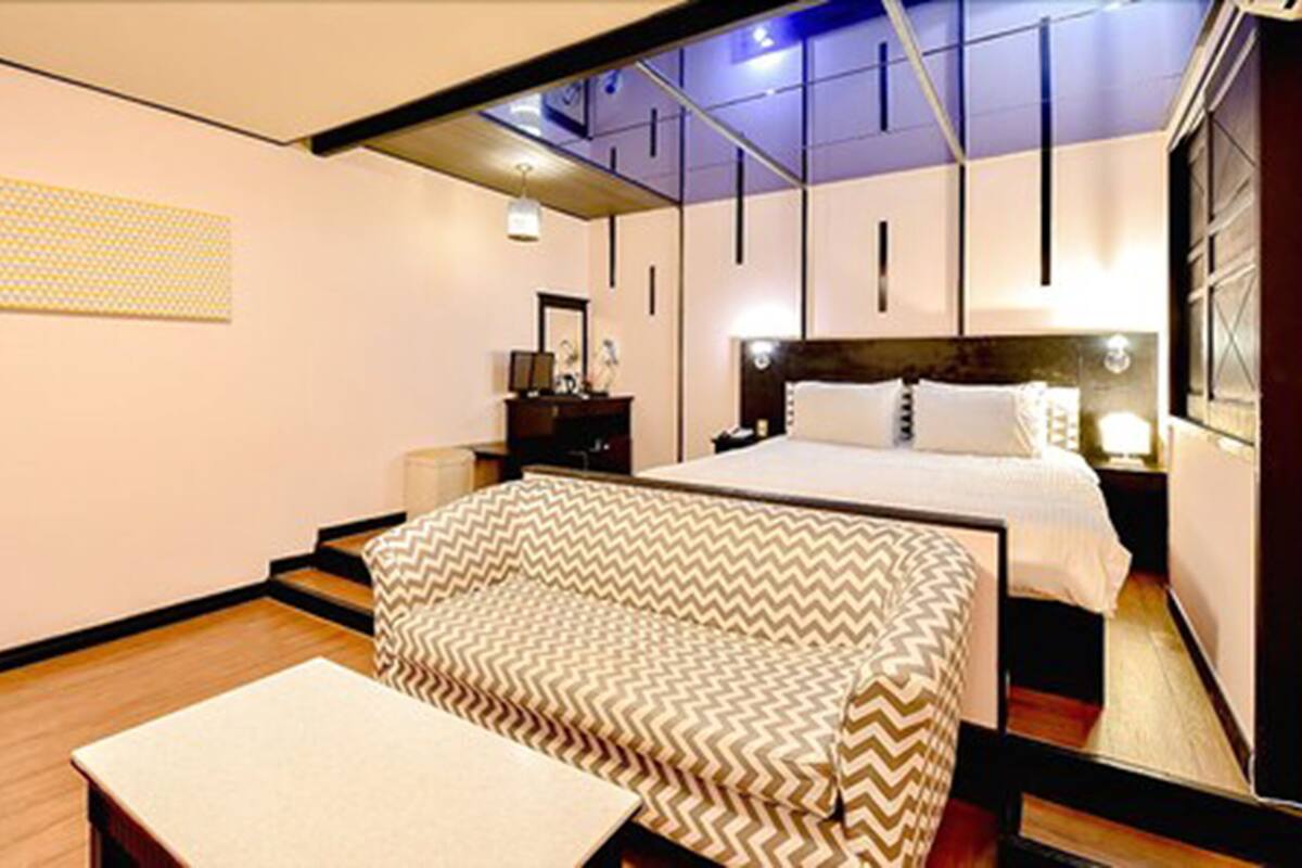 standard room | soundproofing, free wifi, bed sheets