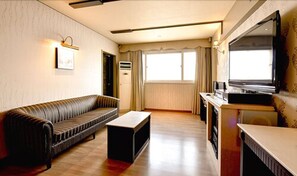 Family Room (1Double+1Sinlge+1Futon) | Room amenity - Airtel Busan (Busan)