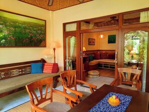 Interior - Alam Indah (Ubud)