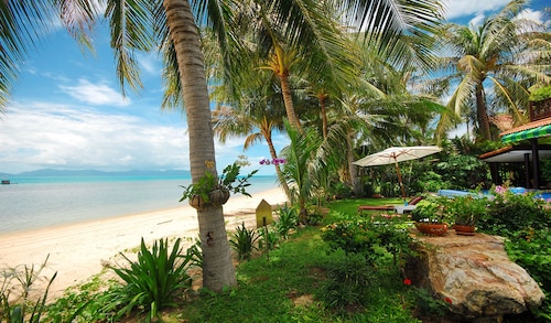 Coconut Laguna Villas