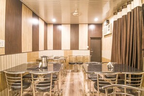 Frühstück, Mittagessen, Abendessen, indische Küche 