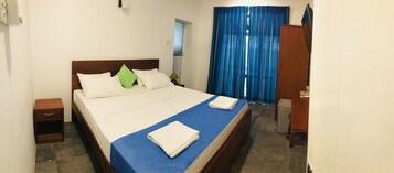 Family Bungalow, Kitchen, Beachside | 1 bedroom, in-room safe, desk, iron/ironing board