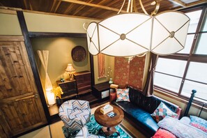 Deluxe Double Room, 1 Bedroom | 2 bedrooms, blackout drapes, free WiFi, bed sheets