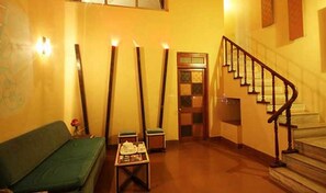 A/C Byke Royce Cottage | Living area