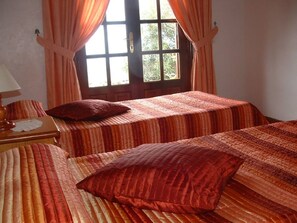 1 Schlafzimmer, Bügeleisen/Bügelbrett, Bettwäsche