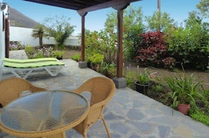 Outdoor dining - Fuencaliente De La Palma: House / Villa - Fuencaliente de la palma (Fuencaliente de la Palma)