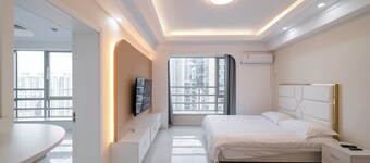 Shanghai Jiarong Apartment Hotel