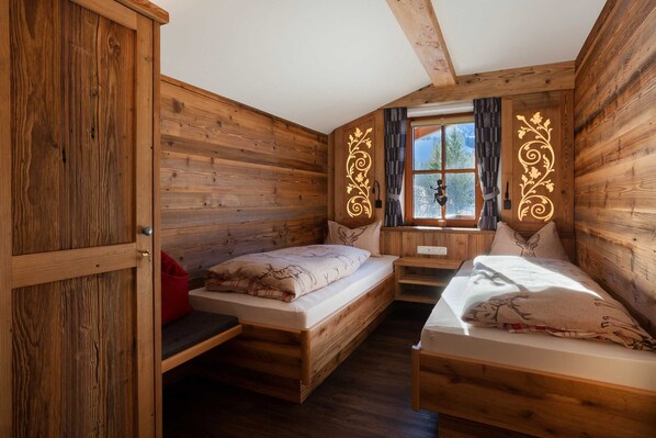 2 Schlafzimmer, Zimmersafe, WLAN, BettwÀsche