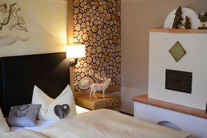 2 quartos, cofres nos quartos, Wi-Fi, roupa de cama