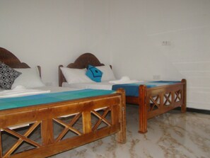 1 habitación y caja de seguridad en la habitación