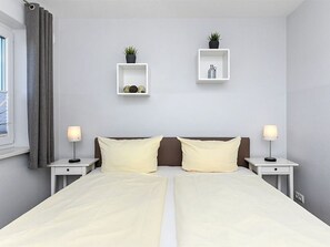 2 Schlafzimmer, Reisekinderbett, WLAN