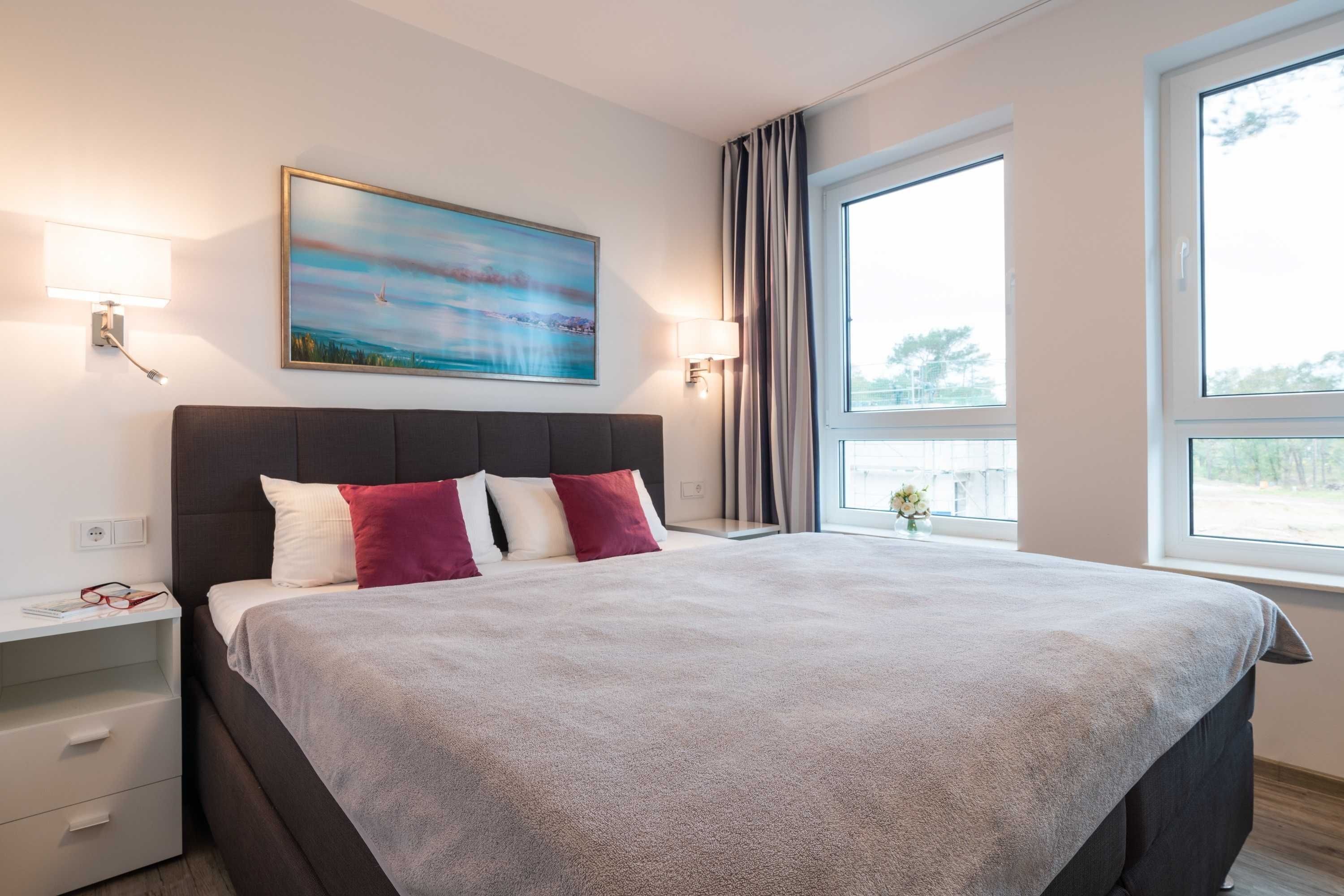 3 Schlafzimmer, Schreibtisch, Reisekinderbett, WLAN