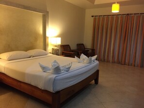 Superior-Doppelzimmer | Minibar, Verdunkelungsvorhänge, kostenloses WLAN