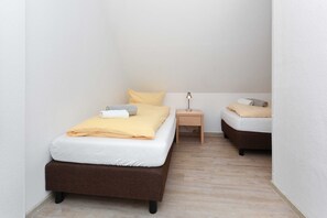 2 Schlafzimmer, Reisekinderbett, WLAN