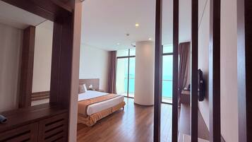 Premium Double Room, 1 Queen Bed, Ocean View