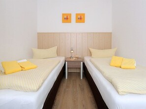 1 Schlafzimmer, Reisekinderbett, WLAN