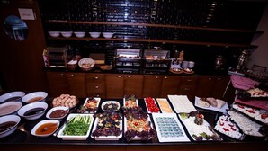 餐飲
