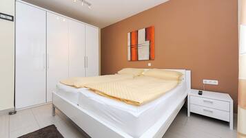 1 Schlafzimmer, Reisekinderbett, WLAN