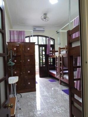 Basic Shared Dormitory | In-room safe, soundproofing, iron/ironing board, free WiFi