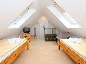 2 Schlafzimmer, Reisekinderbett, WLAN