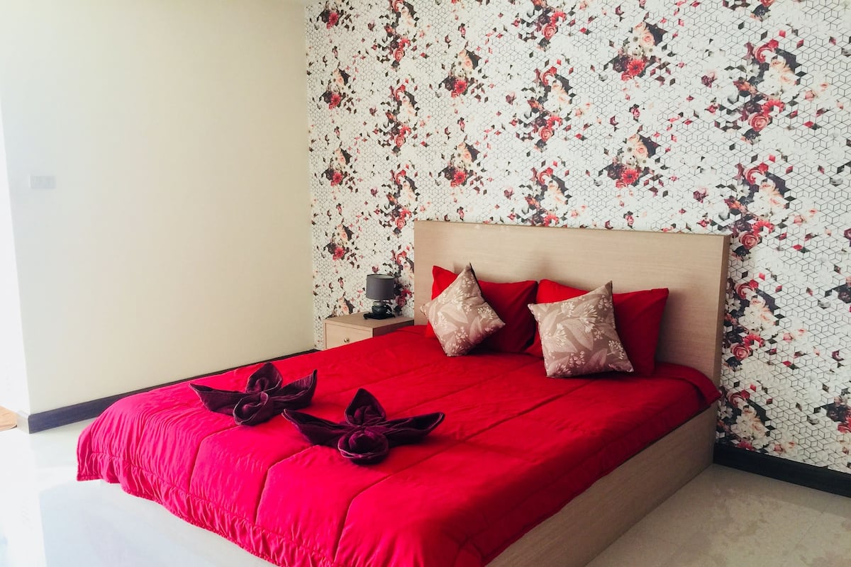 Standard Double Room | Bar mini, meja, katil lipat simpan/tambahan, Wi-fi percuma