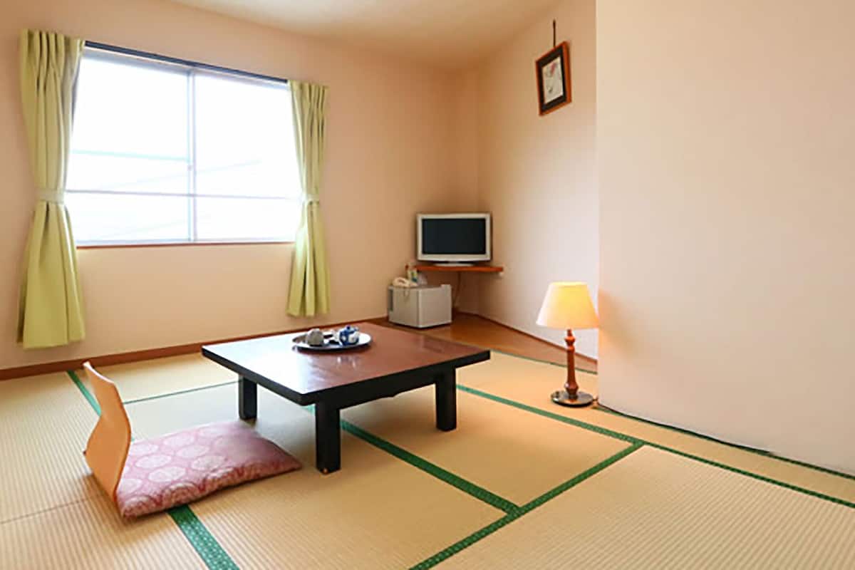 japanese style room with private bathroom | in-room safe, desk, free wifi