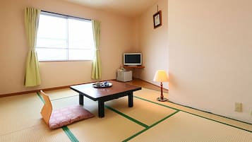 Japanese Style Room with Private Bathroom | In-room safe, desk, free WiFi