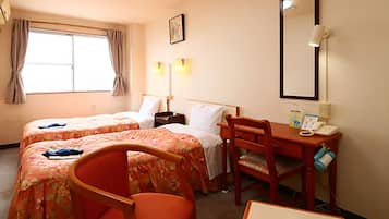 Western Style Twin Room | In-room safe, desk, free WiFi