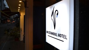 Front of property – evening/night - In Istanbul Hotel (Istanbul)
