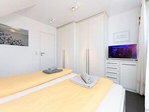 2 Schlafzimmer, Reisekinderbett, WLAN