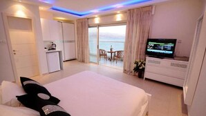 Minibar, desk, soundproofing, free WiFi - Coral Beach Pearl Guest House (Eilat)