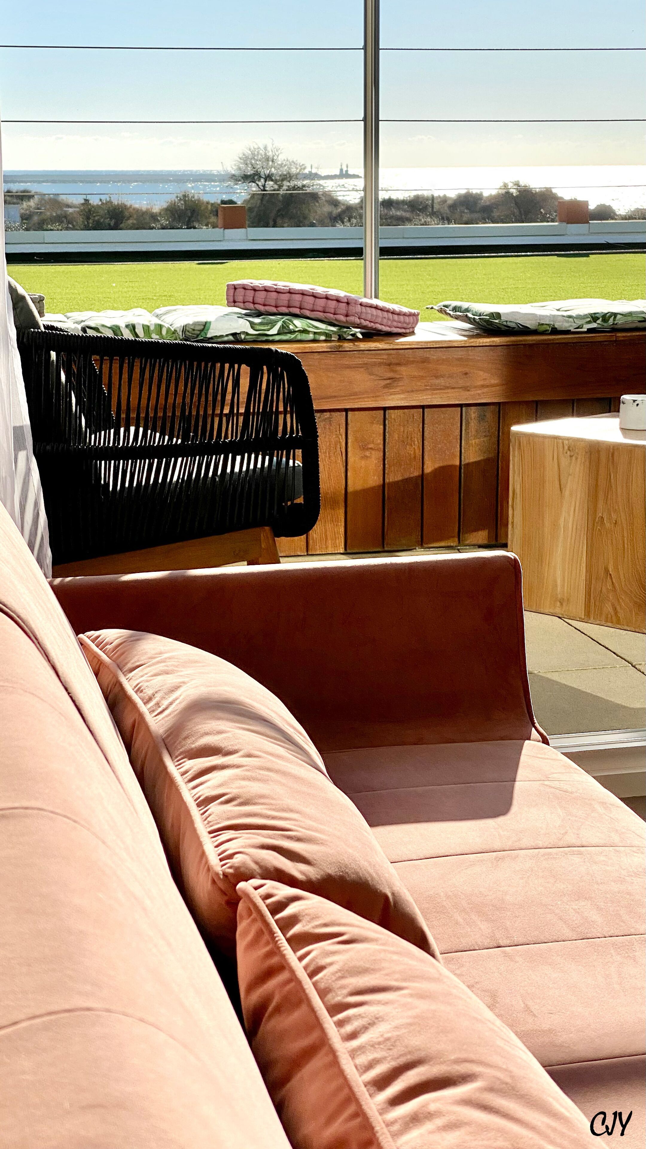 suite | terrace/patio