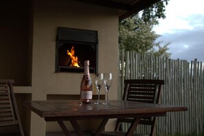 Exterior - Wild Clover Cottages (Stellenbosch)