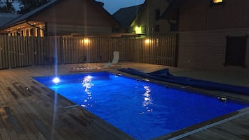 2 piscine all'aperto