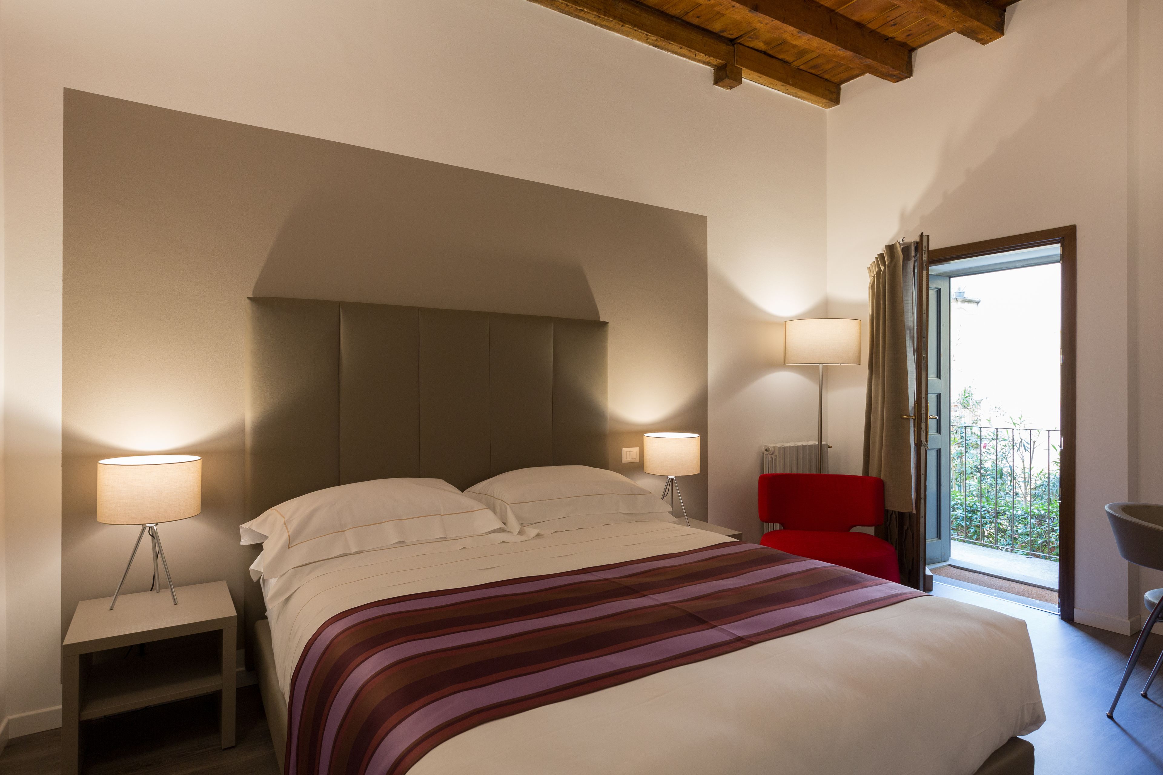 standard double room | premium bedding, down duvets, minibar, in-room safe